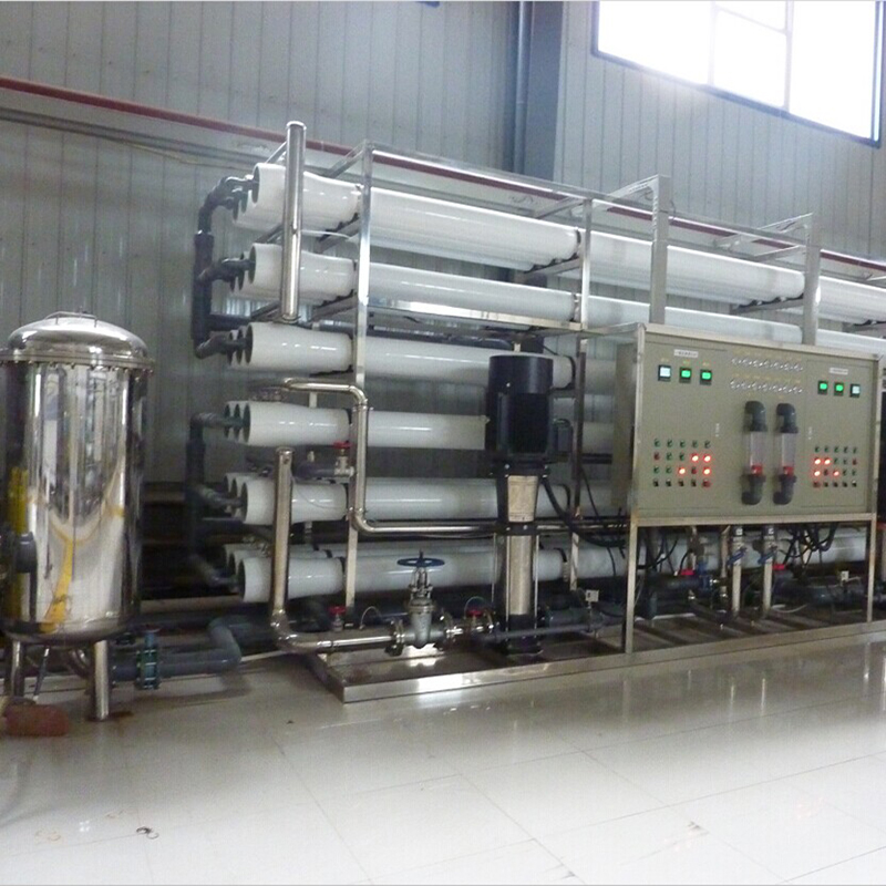 蓝膜水处理现在销售一整套设备吗？